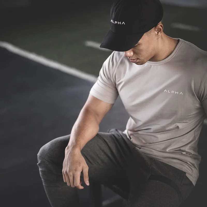 2018 New Men cotton T-shirt summer Short Sleeve tshirt male Jogger Solid O-Neck Casual gyms Fitness slim Tees tops Man clothing 2018 New Men cotton T-shirt summer Short Sleeve tshirt male Jogger Solid O-Neck Casual gyms Fitness slim Tees tops Man clothing