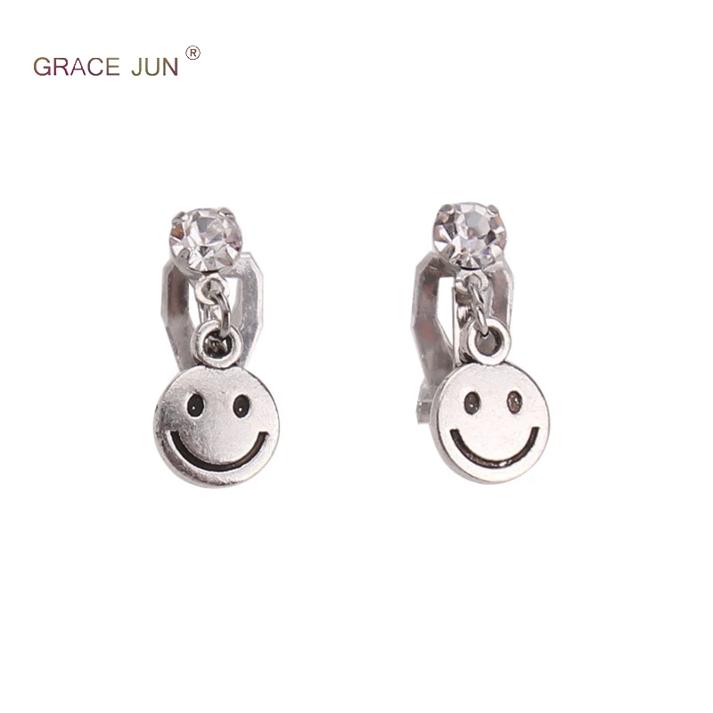 

2018 New Arrival Rhinestone Smile Face Shape Clip on Earrings Non Piercing for Gilr's Cute Fashion Cushion Earrings Not Allergy