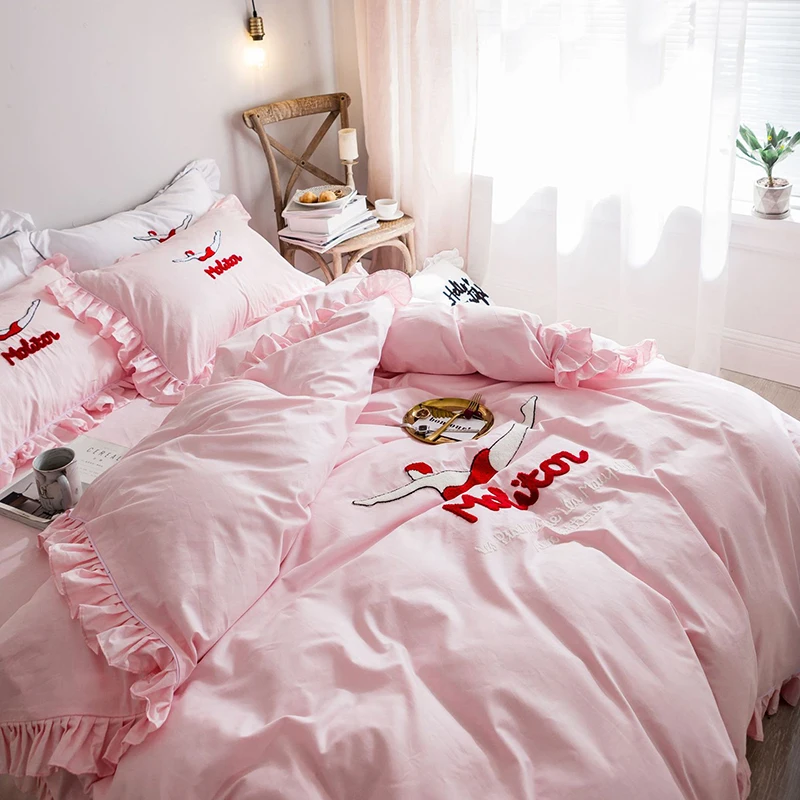 buy 4pcs Princess Pink White Lace Bedding Sets Wedding Luxury Embroidery Duvet Cover Set High Quality Warm Textile Queen King Size