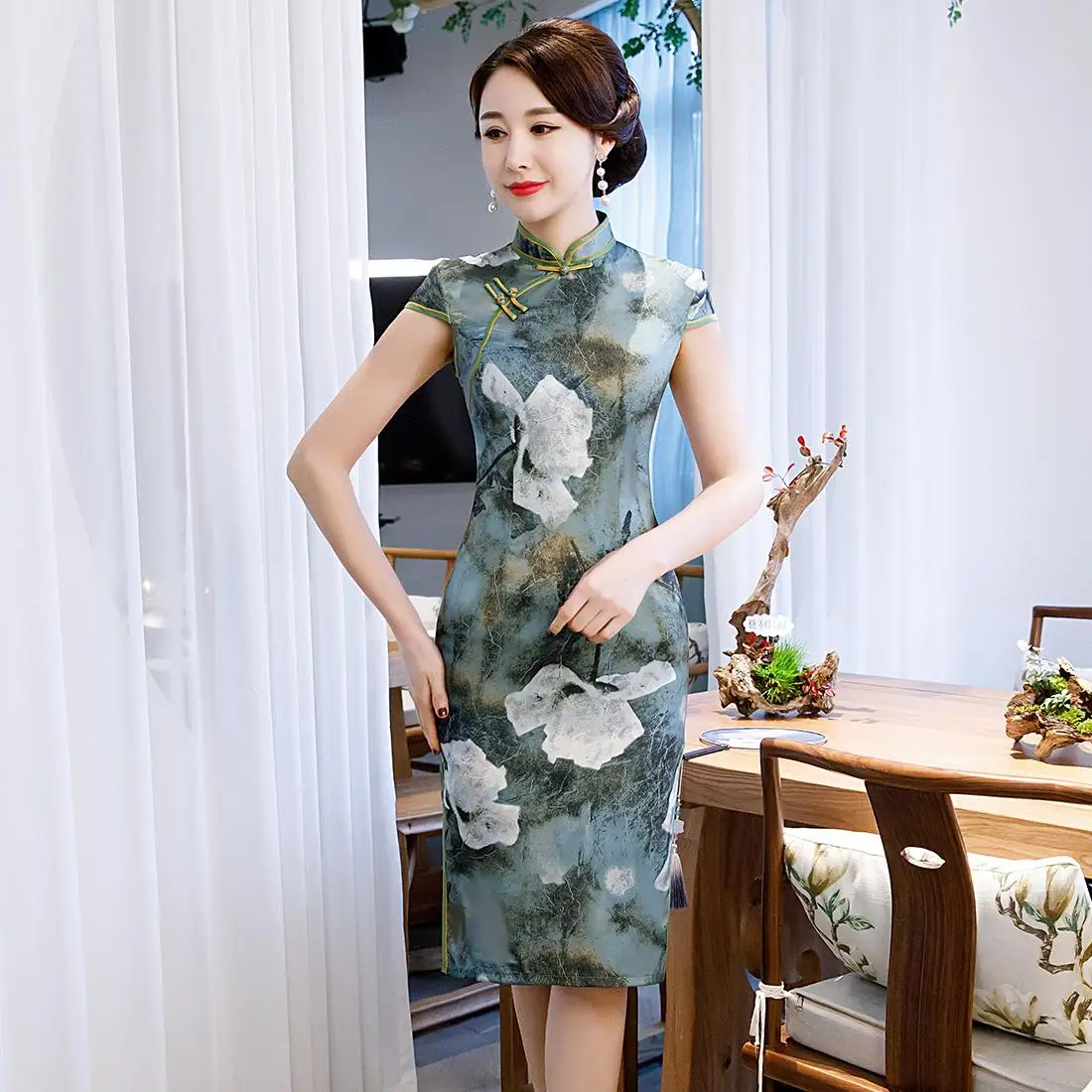 Одежда большого размера с рисунком цветочные леди шоу на сцене Qipao M-3XL китайские традиционные платья Cheongsam летние пикантные Разделение облегающий чонсам - Цвет: Style 8
