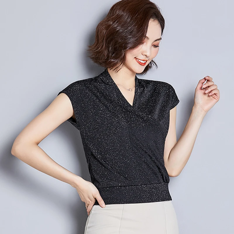 

DCCGHTY 2019 Summer Vintage Silver Shiny Lurex Women T-shirt V neck Sleeveless Tees Femme Top Loose Sexy Solid Tshirt