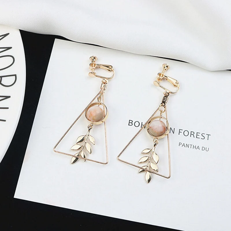 

European and American Fashion Vintage Hollow Earrings For Woman Round Beads Leaf Out Triangle Marble earrings