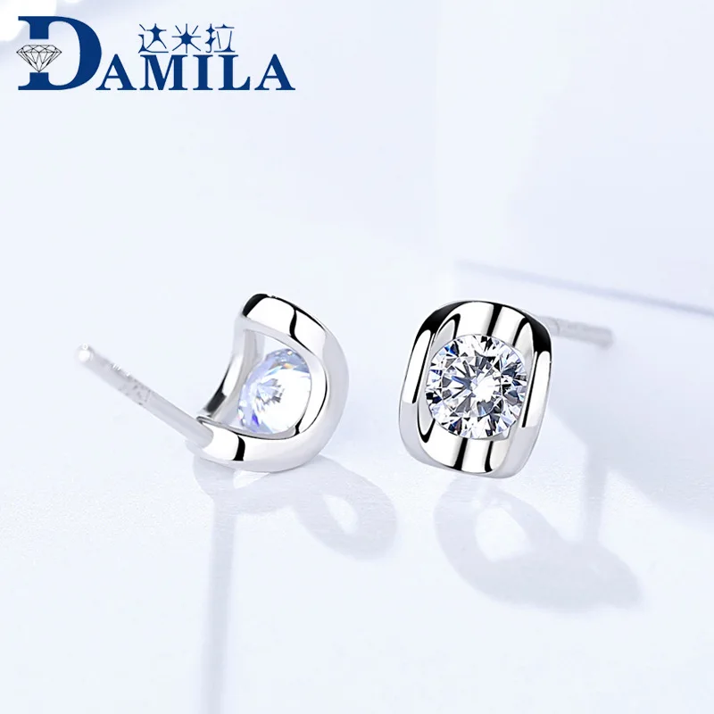2 silver earrings for women