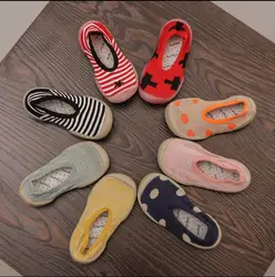 Anti-slip children soft soled shoes indoor outdoor rubber baby first walkers