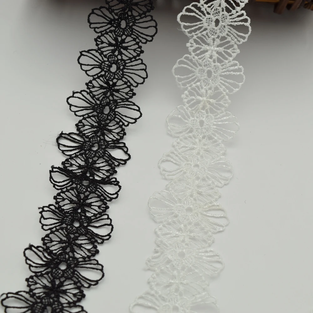 

42yard white and black Flower Venise/Venice /Victorian Scalloped Lace Trim wide :3.7cm