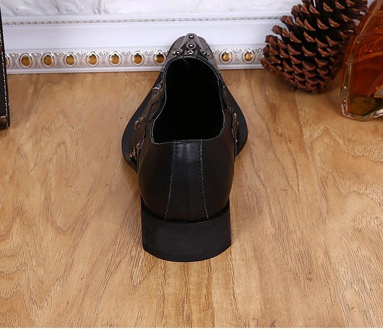 Плюс Размеры Новое поступление увеличивающие рост мужские лоферы из натуральной кожи Острый носок без шнуровки с заклепками Свадебная вечеринка Для мужчин обувь SL320