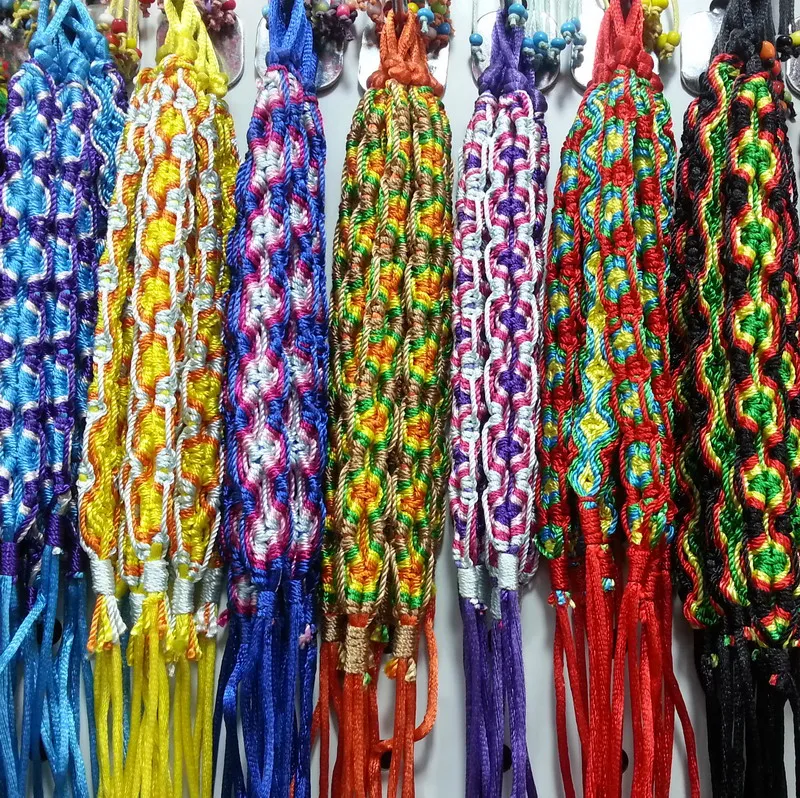 

Wholesale 120p Colorful Braided Woven Friendship Bracelet Wide Retro Handmade Nepal Geneva Brazilian Multicolor String Cord