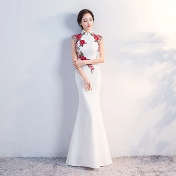 

Plus Size Women Vintage Improved Qipao Chinese Female Wedding Dress White Embroidery Flower Banquet Evening Mermaid Gowns 3xl