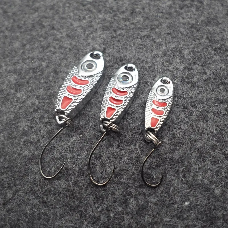 1.5g 2.5g 3.5g 5g Spoon Fishing Lure Metal Jigging Lure Baits Hard Fishing Tackle Crankbait Jig Swimbait 3 Colors Optional