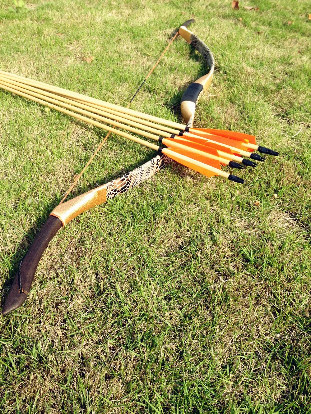 Wonderful set for hunting long bow Chinese Traditional Longbow recurve