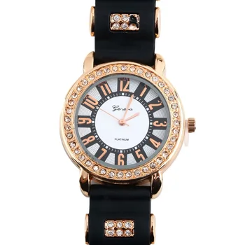 

Fashion Bling Crystal Watch Case Golden Quartz Watches Women Silicone Strp Wrist Watch for Girls Ladies