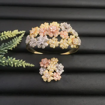 

Lanyika Fashion Jewelry Exaggerated Abstract Little Flowers Plated Party Romantic Bangle With Ring Banquet Daily Best Gift