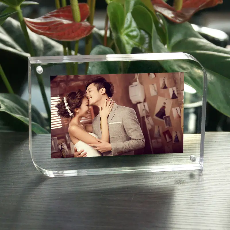 

Free shipping 8inch(150*210mm)Magnet Acrylic photo frame transparent picture frame with Magnet-(Thickness:10mm+10mm)