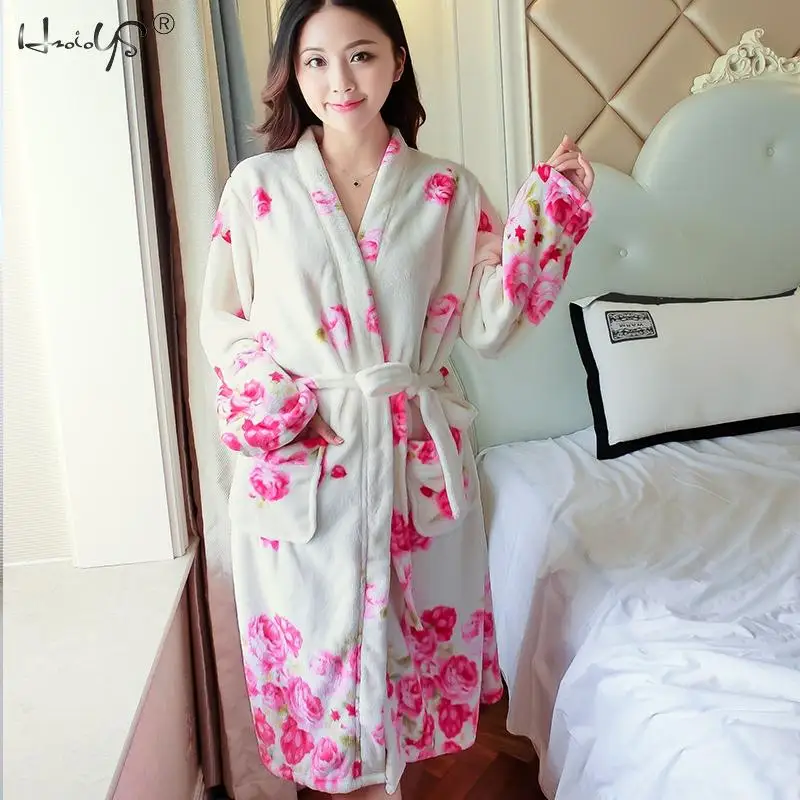 Flannel Bathrobes Women's Cartoon Lovely Thicken Warm Nightgowns Winter Bath robe Women Pajamas Bath Robe Sleepwear