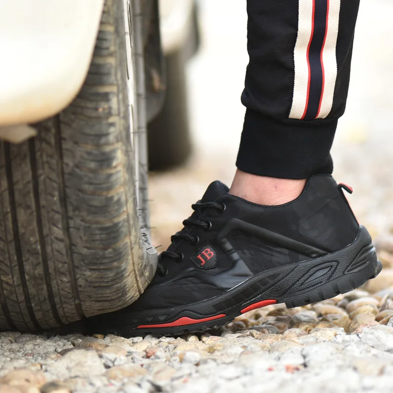 Mens Steel Toe Work Safety Men Shoes Light Weight Breathable Anti-smashing Anti-puncture Men Anti-smashing Construction Sneaker
