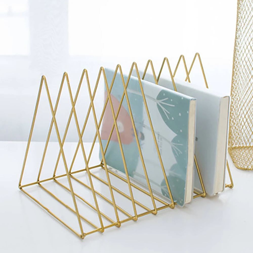 

Nordic Triangle Bookshelf Champagne Gold Desktop Magazine Storage Holder Mordern Wrought Iron File Organizer Home Decoration