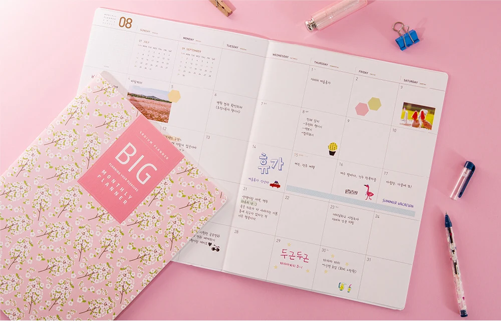 

2019 Big Montly Planner Korean Fashion Agenda Gift 64P 23*30cm School Office Supplies