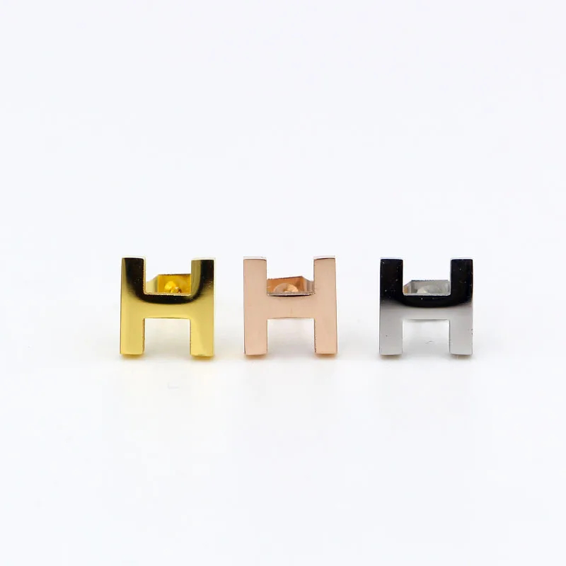 

Martick Simple Letter H Stud Earrings Smooth Gold Color Plating For Woman Daily Earrings Rose Gold Color Jewelry E15