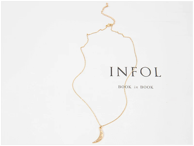 Moon Necklace (5)