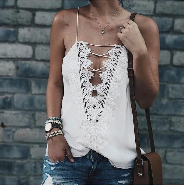 

Summer Cross Strap V-Neck Or Backless Hollow Out Lace Stitching Camis Tops Women Split Hem Sexy Top Women Undercoat Tank Top