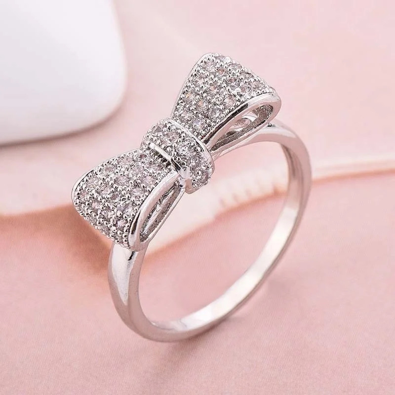 

Women Fashion Bowknot Natural White Birthstone Bride Princess Wedding Engagement Ring