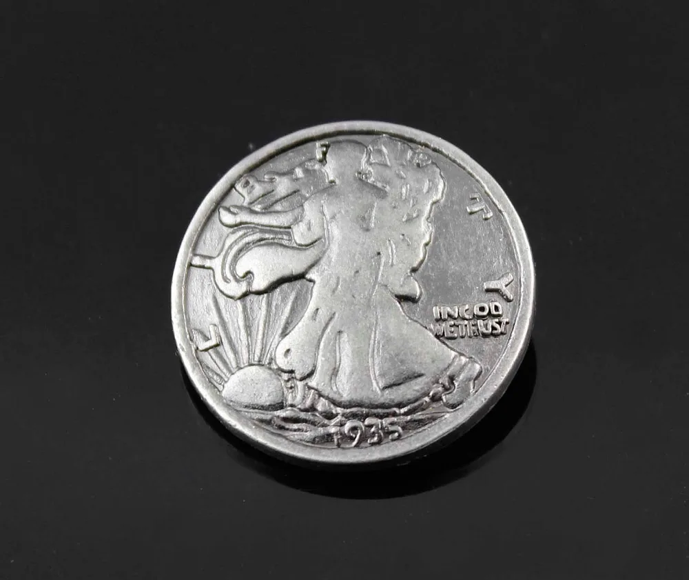 

Screw-eye HALF DOLLAR COIN METAL SCREW BACK CONCHO SILVER BLACK