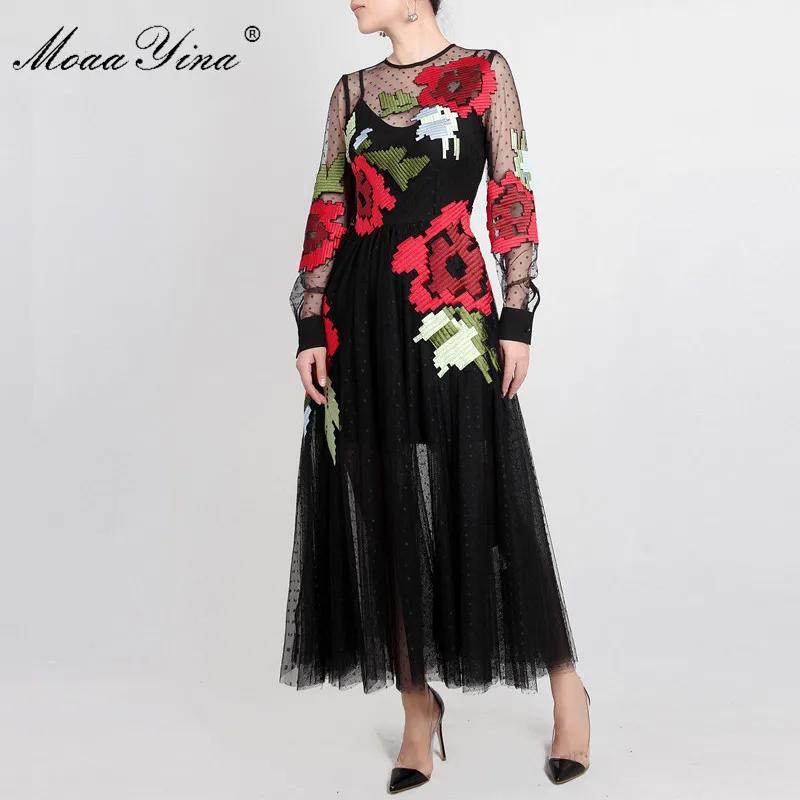 

MoaaYina Fashion Designer Runway Dress Spring Women's Long sleeve see through Mesh Wave point Rose Leaves Embroidery Slim Dress