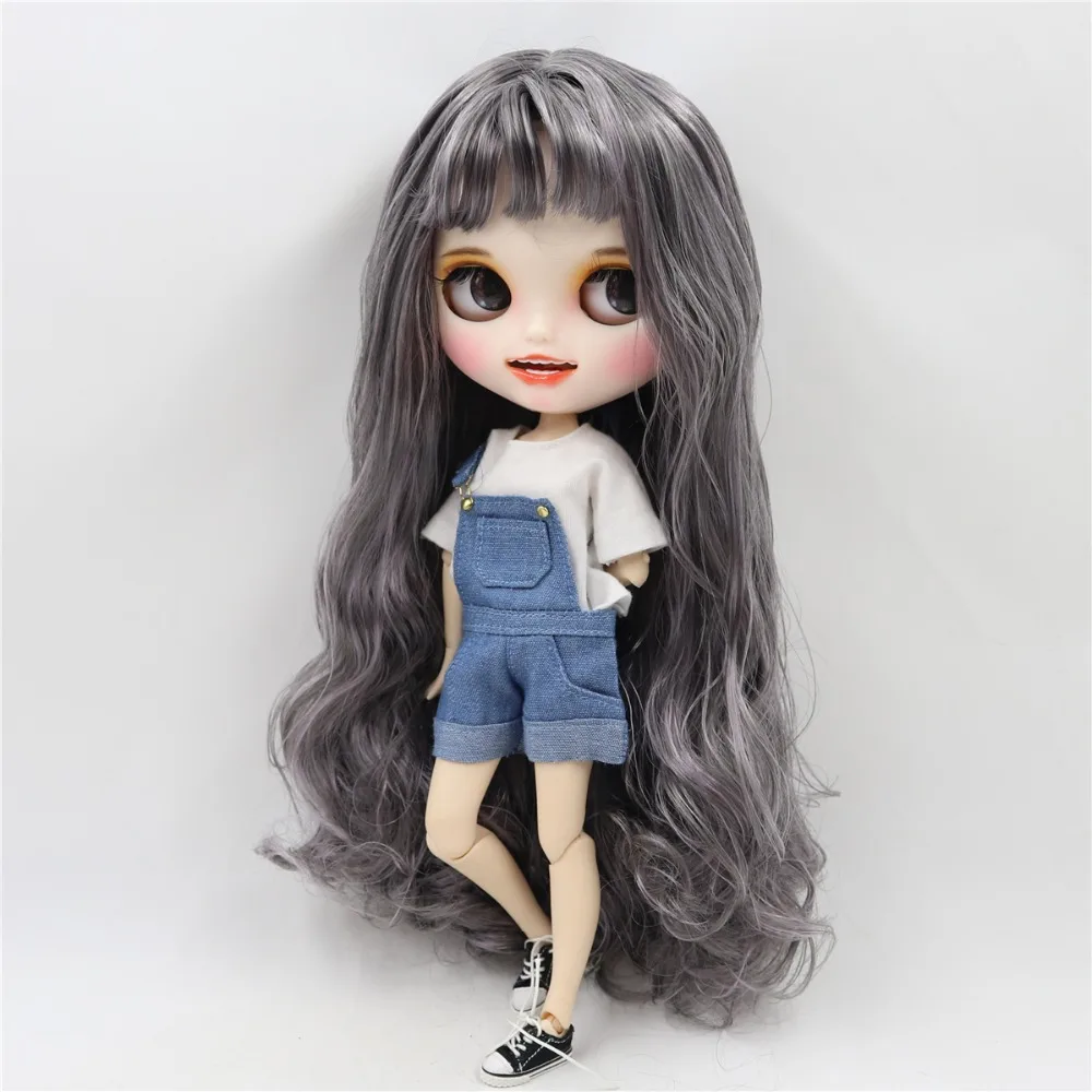 Mya - Premium Custom Neo Blythe Doll with Silver Hair, White Skin & Matte Smiling Face 3