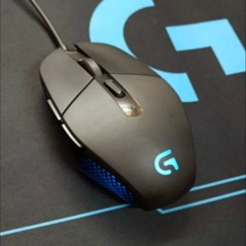 

Logitech G302 Daedalus Prime MOBA Gaming Mouse 6 Buttons 4000DPI Wired Mouse for PC Computer Game Mice