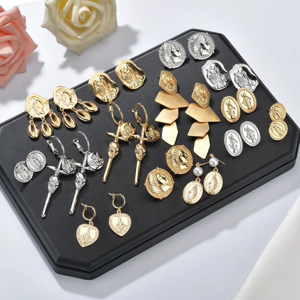 

Trendy Vintage Medusa Zinc Alloy Coin Portrait Pendant Drop Dangle Earrings Gold Ethnic For Women Women Charm Jewelry Gift