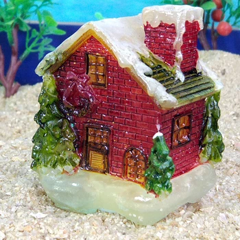 

5.5x4.3x6.6cm Christmas Resin Snow Scene House Garden Decoration Cute Friends Gifts Terrarium Figurine Fairy Garden Miniatures