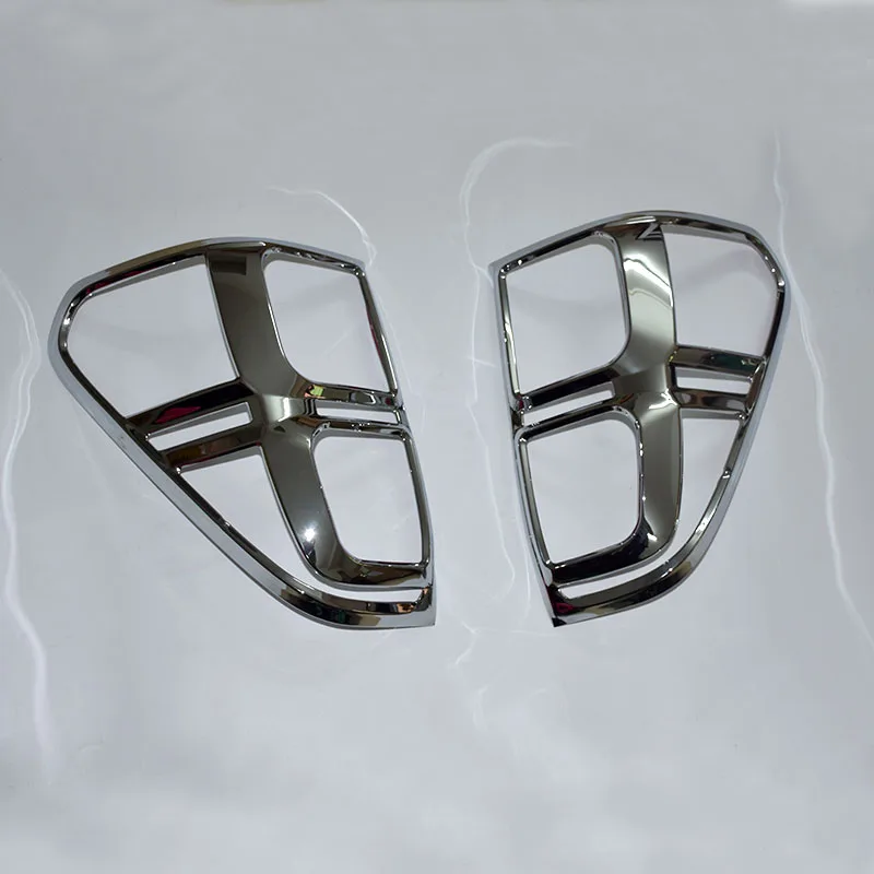 

FIT for 2016-2017 Hilux Light Accessories ABS chrome silver Color Tail Light Cover Trim fit For Hilux Revo Lamp Hood