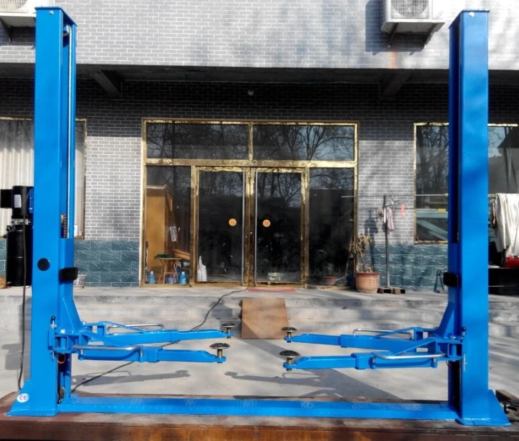

3.5 Tons of New Stype Two-Post Lift Exported to Russia, Europe and The United States