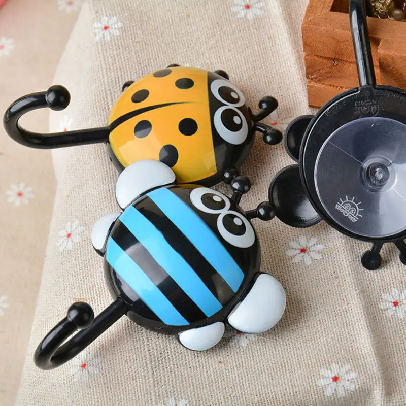 2pcs-Cute-Scarab-powerful-adhesive-hooks-Kitchen-Bathroom-Bedroom-Living-room-Super-Weigh-Hook-up-Hooks (3)