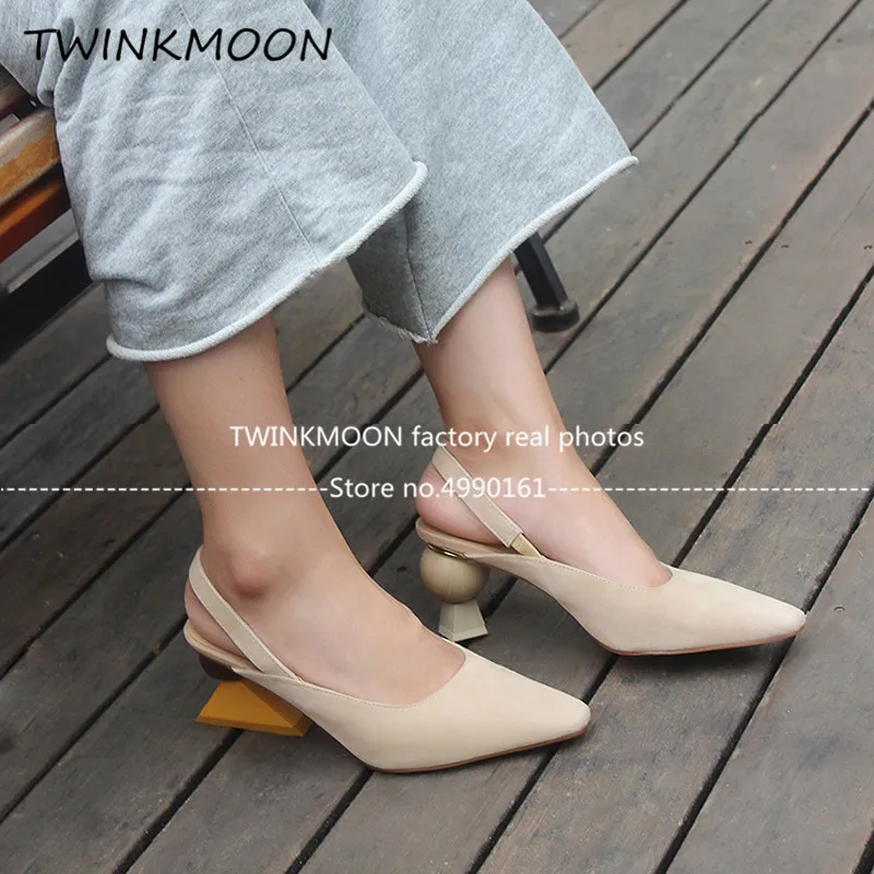 suede pumps03