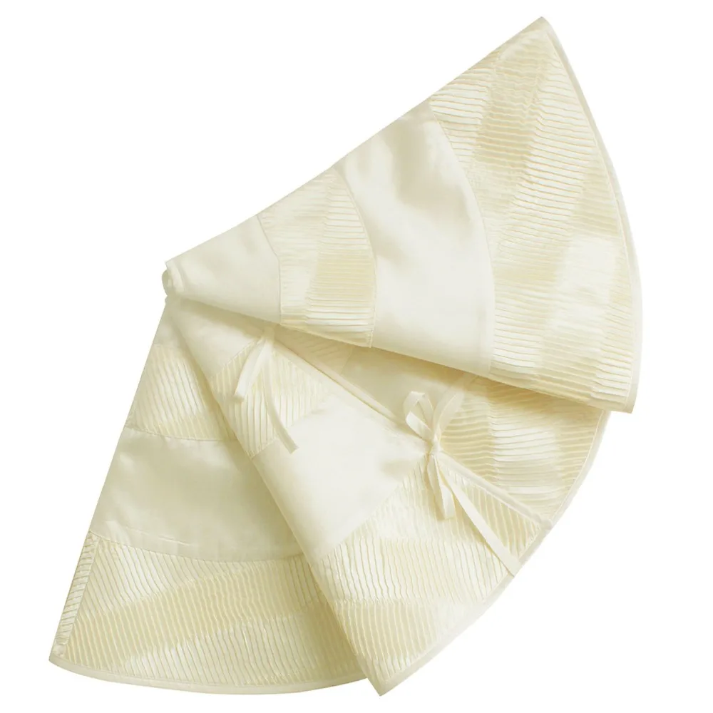 

Free Shipping Ivory Pleat Faux Silk Patchwork Christmas Tree Skirt- 90cm P2854