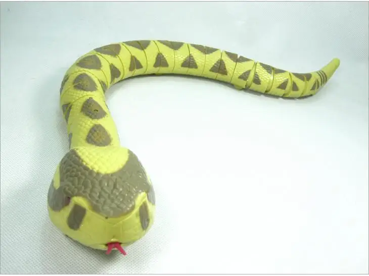 Дистанционное управление музыка Голос Электрический моделирование змея Хэллоуин RC пластик змея Гремучая змея модель хитрый розыгрыш страшная игрушка подарок
