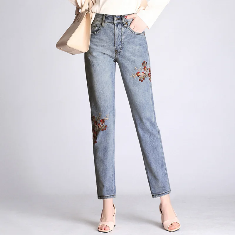 

Free Shipping 2018 New Women's Summer Pencil Ninth Jeans High waist Embroidered denim roll up hem plus size ankle length Pants