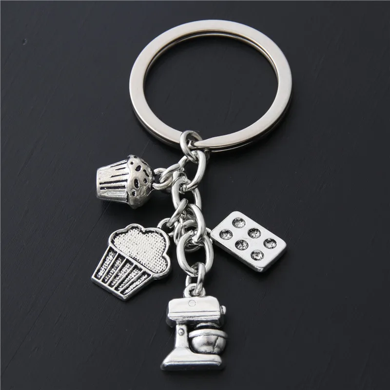 

1pc Gift For Cooks Chefs Baker Keychain Measuring Spoons Key Ring Key Accessories Kitchen Key Chains Baking Jewelry