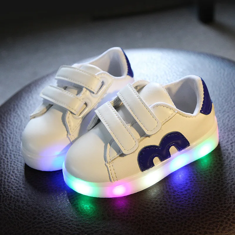 Kids Fashion Korean version alphabet board shoes boys and girls LED light casual shoes Toddler Running Sports shoes SH19059