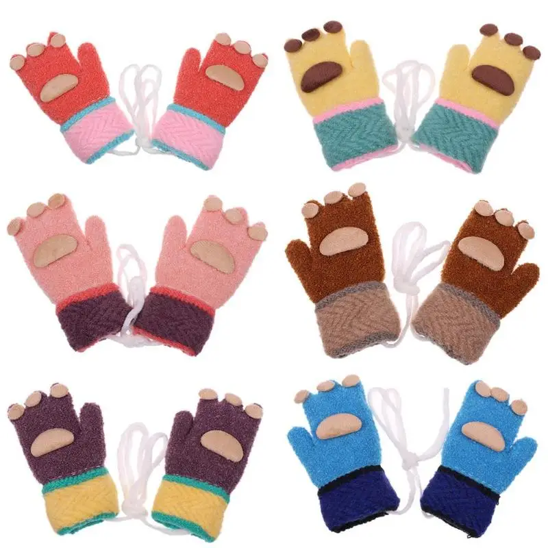 1 пара детских перчаток; сезон осень-зима; Детские теплые перчатки; милые детские зимние теплые варежки для мальчиков и девочек; вязаные перчатки из флиса с цветочным рисунком; подарок - Цвет: Черный