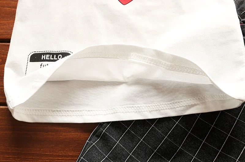 8737907009_634845743