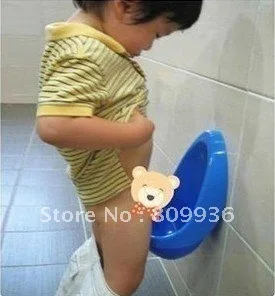 Diaper тоддлер. Туалет для маленьких детей. Малыши пи пи. Китайские малыши голопопые. Маленькая детям в туалет.