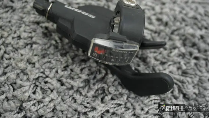 

SRAM X4 RIGHT Trigger Shifter 8speed