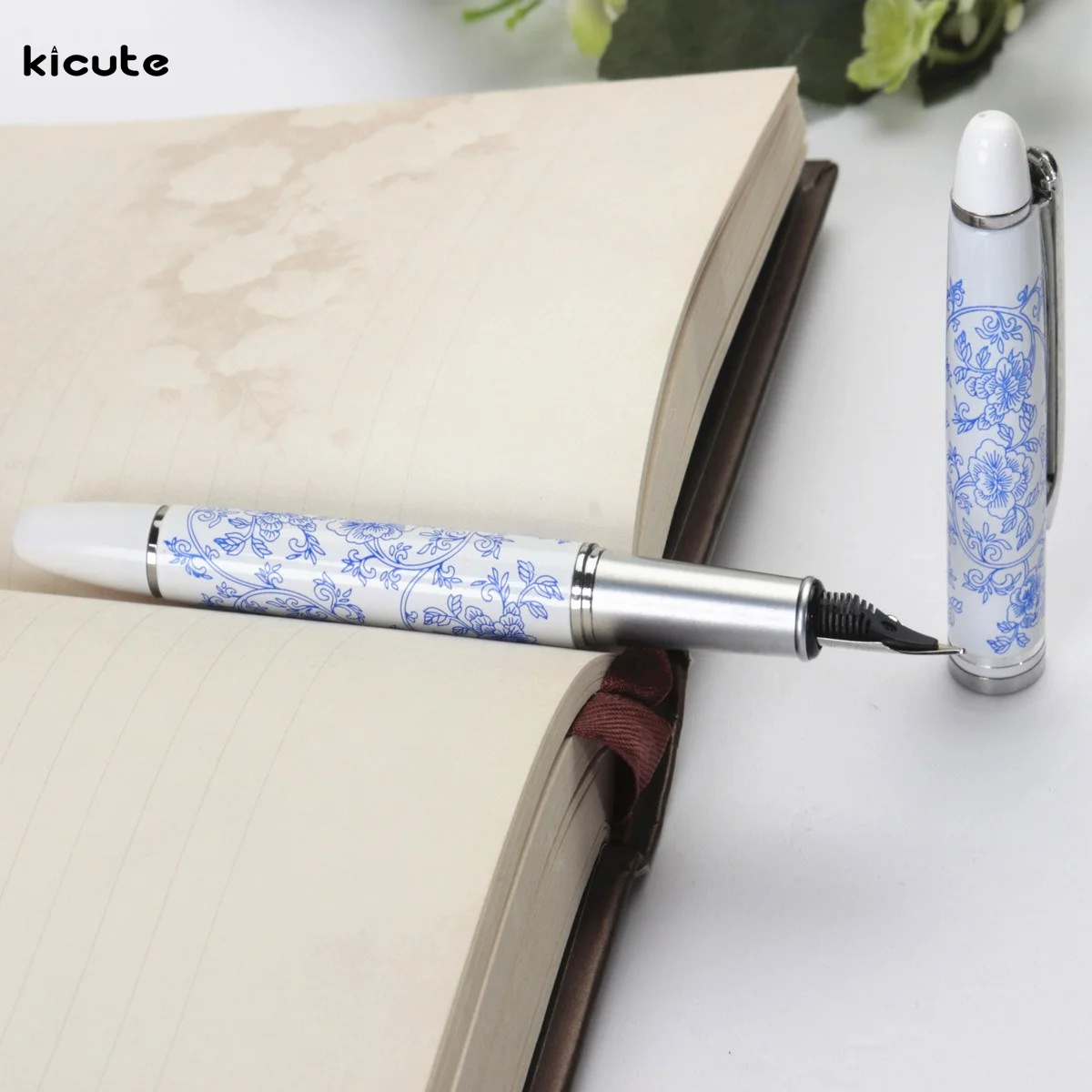 Lowest Price Newest Chinese Style Blue And White Porcelain Pattern