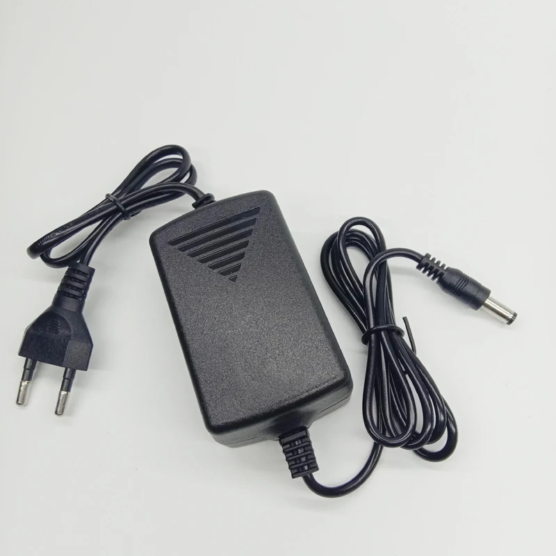 США ЕС Plug 9V2A адаптер переменного тока адаптер питания 9 вольт AC DC источник питания с 8 шт. DC Вилки 5,5x2,1 мм Мужской Разъем трансформатор