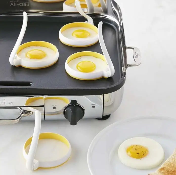 

Food Grade Silicone Egg & Pancake Rings Size 10.5cmX2.5cm Egg Cooker Pancake Mold Kitchen Tools Cuisine Outils Accessoires