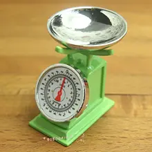 Кукольный домик Миниатюрный 1:12 игрушка кухня металлические зеленые весы высота 3 см SPO296