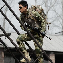 Тактическая футболка+ брюки, куртка в стиле милитари, камуфляжный костюм, камуфляжная футболка, мужские армейские комплекты CS+ наколенники, налокотники, страйкбол, снаряжение