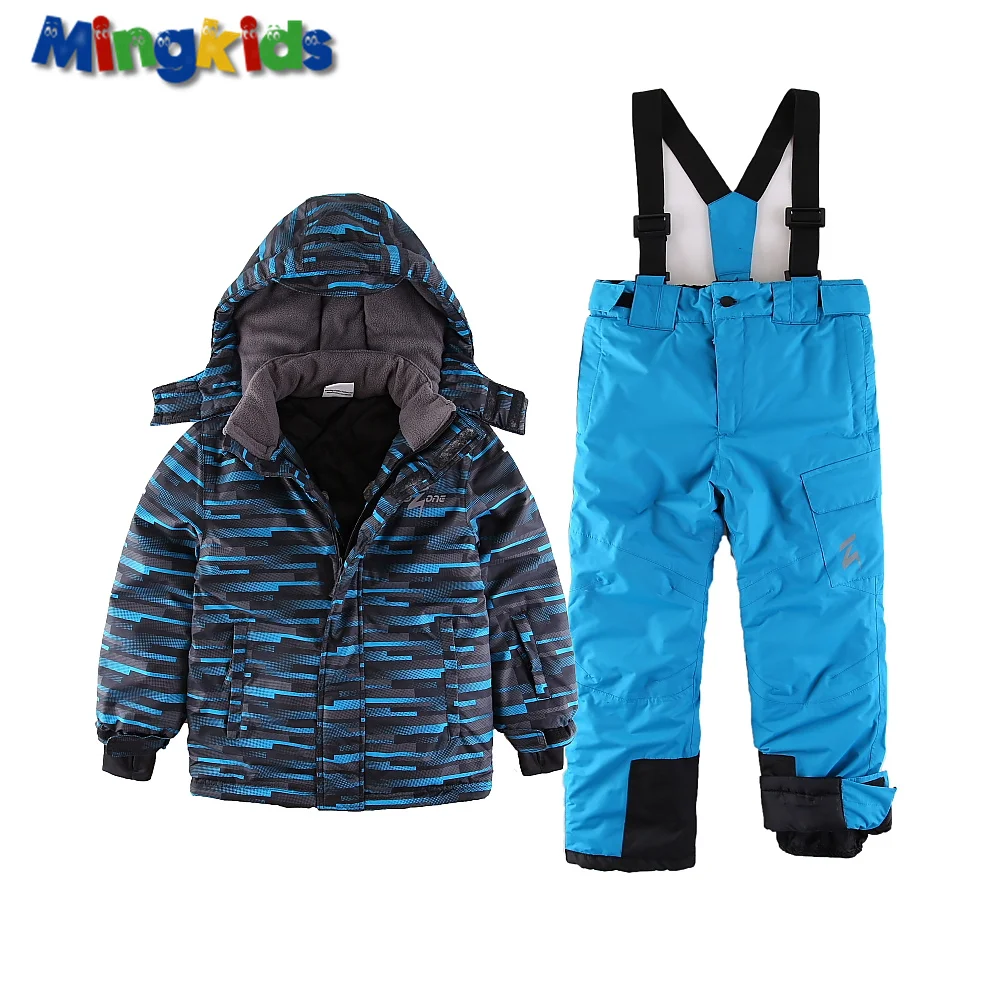 Toddler boy snowsuit set Shop the best selection of toddler boys' snowsuits at fefdinterested.gq, where you'll find premium outdoor gear and clothing and experts to guide you through selection.